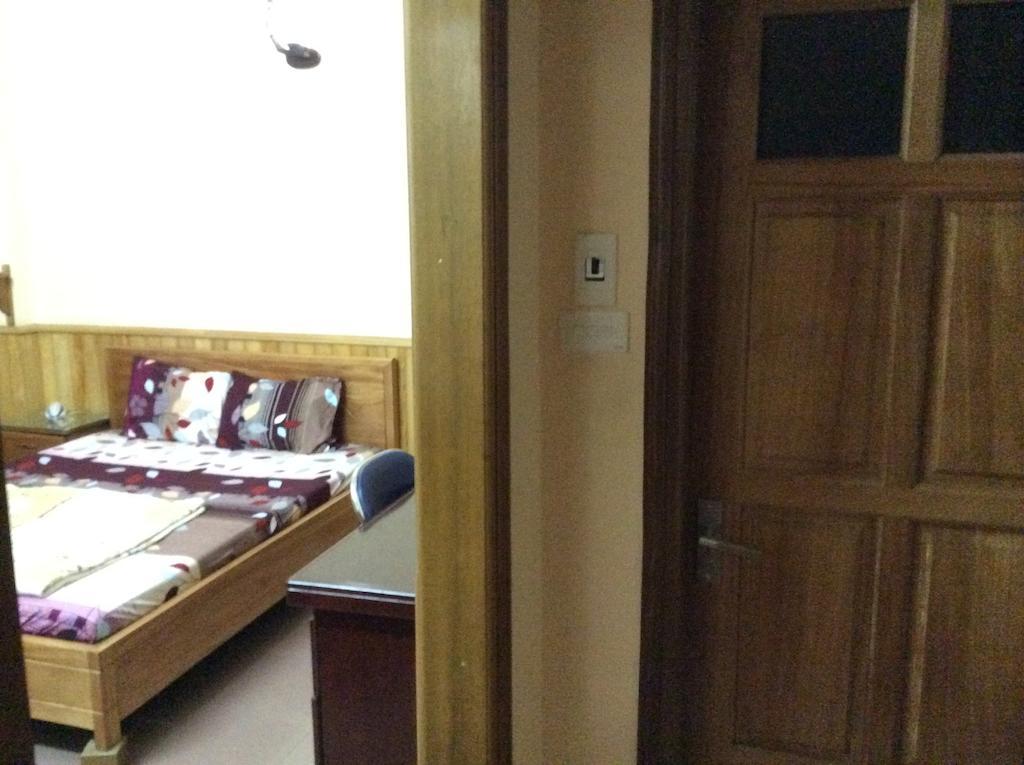 Hong Anh Hotel - Hanoi — Photos 2